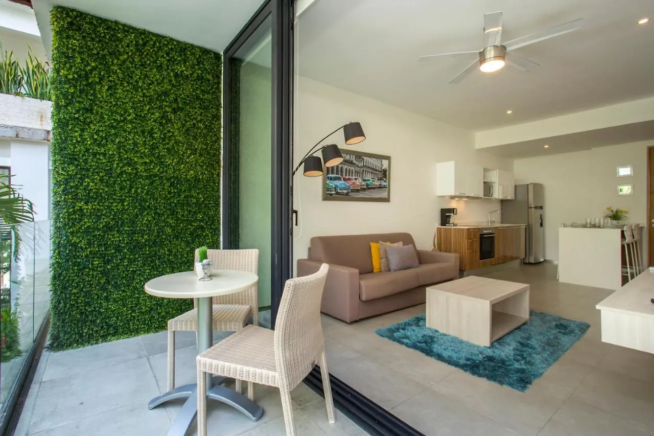 Lovely One Bedroom With Amazing Terrace View Playa del Carmen