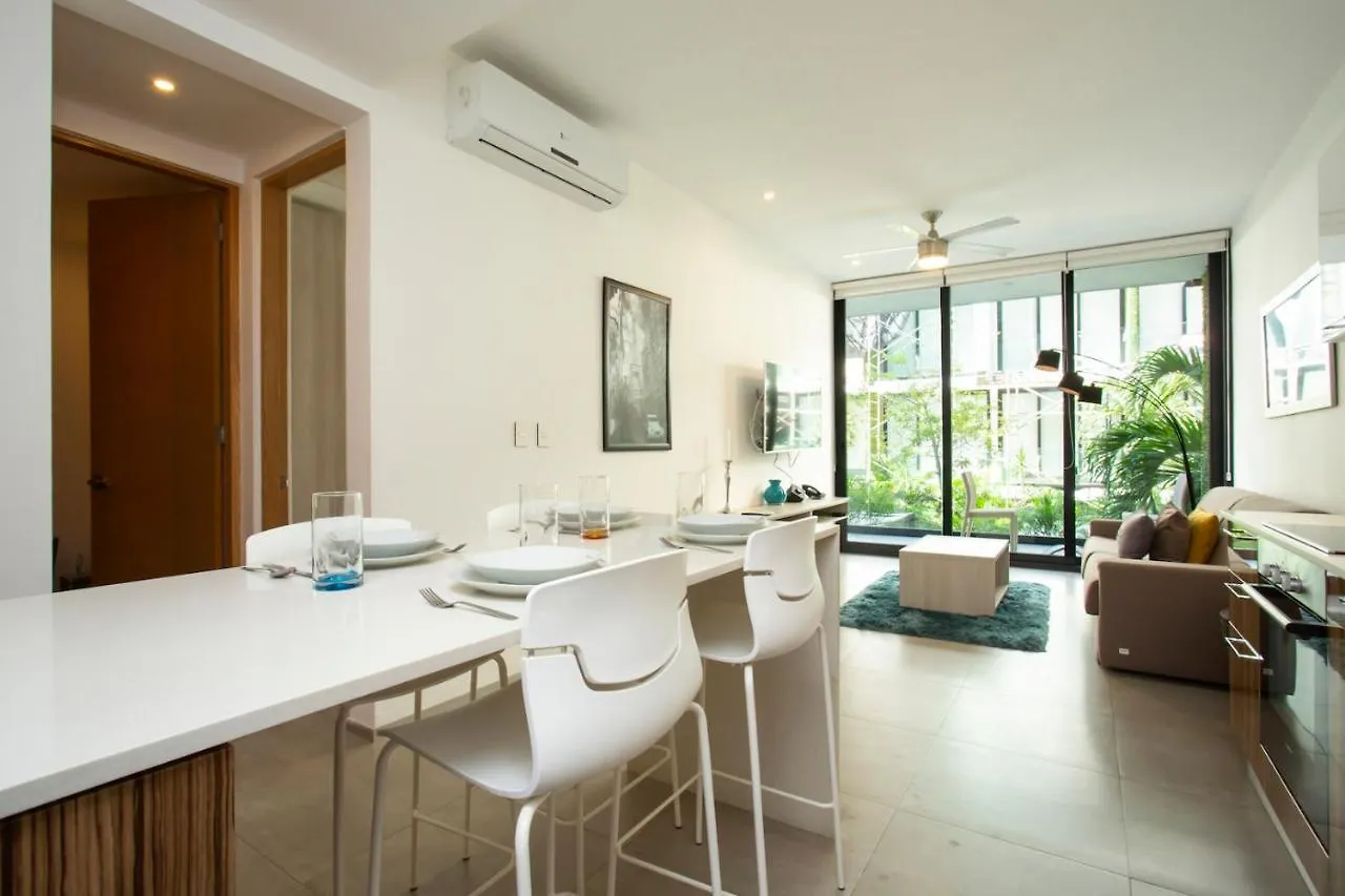 Lovely One Bedroom With Amazing Terrace View Playa del Carmen Apartamento